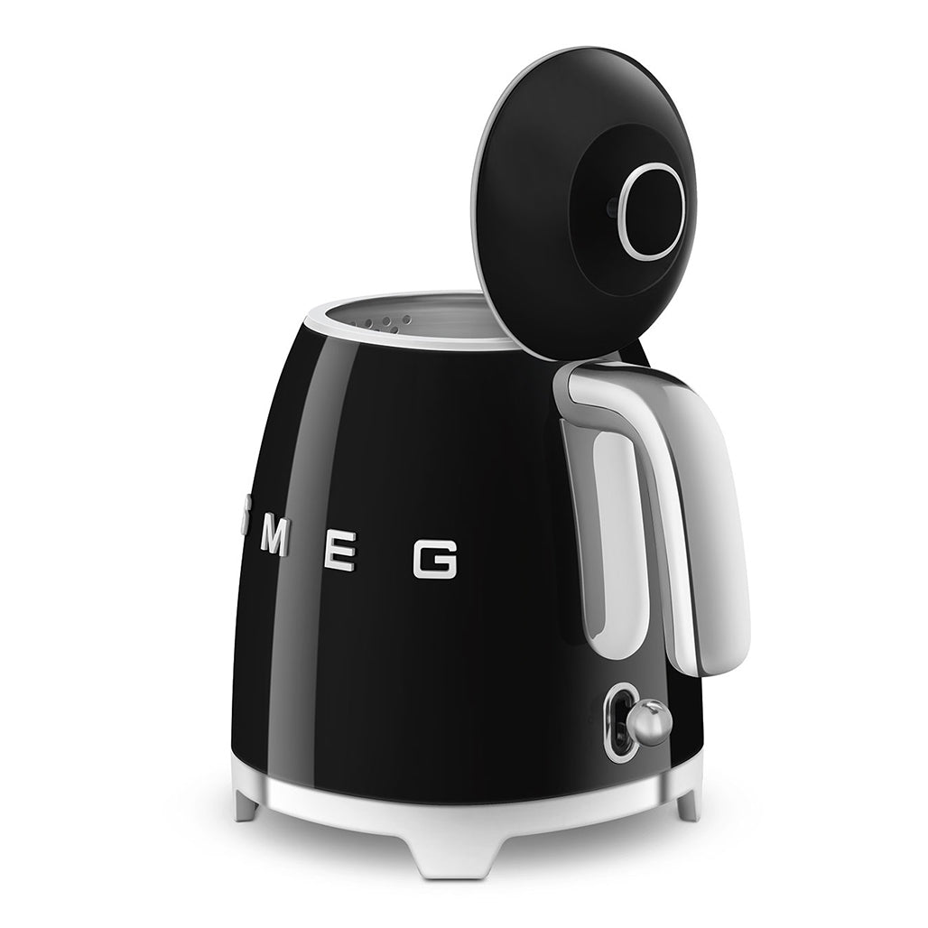 A Photo Of Smeg 50's Style Mini Electric Kettle