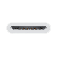 A Photo Of Apple USB-C to SD Card Reader