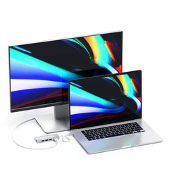 A Photo Of Satechi Type-C Multi-Port Adapter 4K with Ethernet V2 – Aluminum USB-C Hub with HDMI, Ethernet, and Card Readers