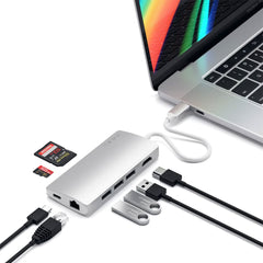 A Photo Of Satechi Type-C Multi-Port Adapter 4K with Ethernet V2 – Aluminum USB-C Hub with HDMI, Ethernet, and Card Readers