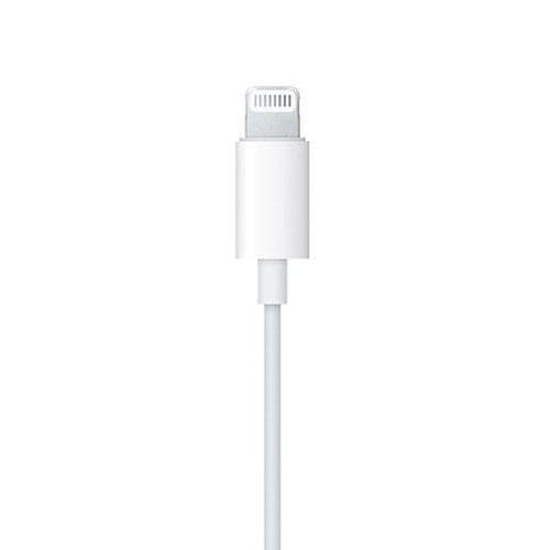 A Photo Of Apple EarPods with Lightning Connector