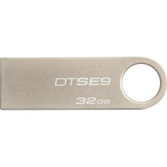 A Photo Of Kingston 32GB DataTraveler SE9 USB Flash Drive