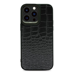 A Photo Of Kajsa Luxury Glamorous Collection - Croco II Case for iPhone 14 Pro / iPhone 14 Pro Max